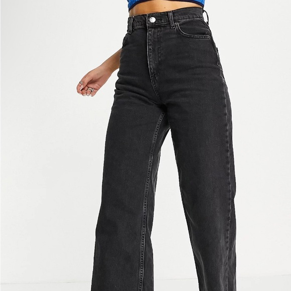 ASOS PETITE STRAIGHT LEG DAD JEANS - Picture 3 of 3
